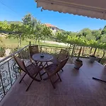 Vakantiehuis παραδοσιακη λαζαρατα Lazaráta