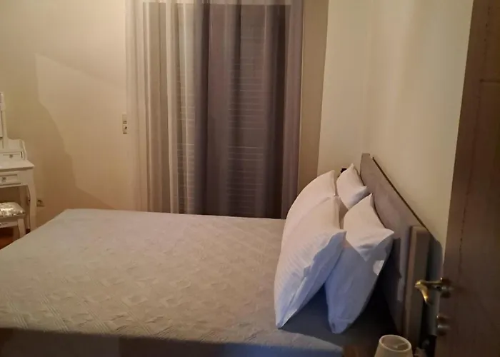 Holiday home παραδοσιακη λαζαρατα *