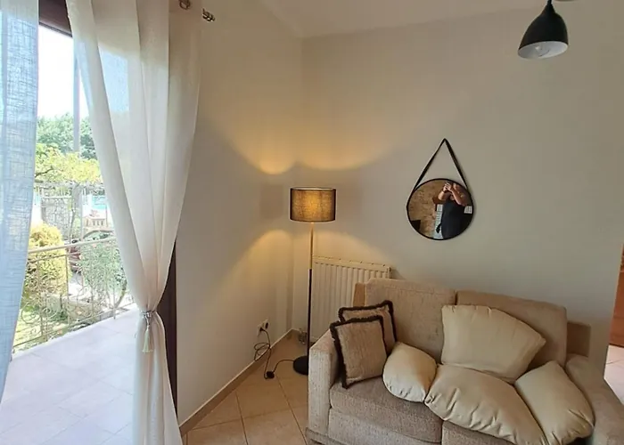 Holiday home παραδοσιακη λαζαρατα Lazarata