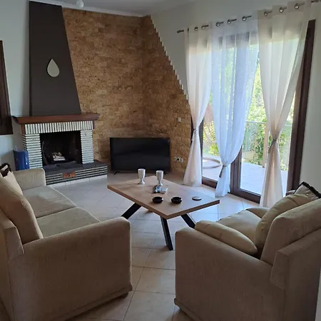 παραδοσιακη λαζαρατα Holiday home *
