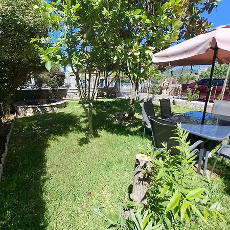 Holiday home παραδοσιακη λαζαρατα Lazarata